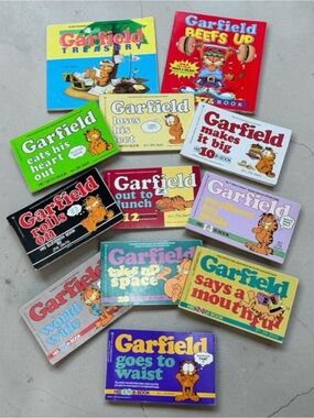 Vintage Garfield Book Collection